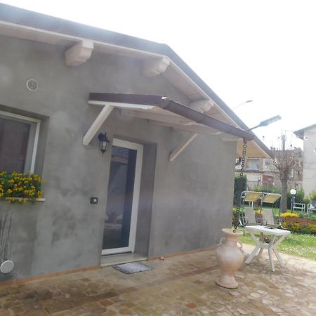 Ferienwohnung Civico 29 Collestrada Exterior foto